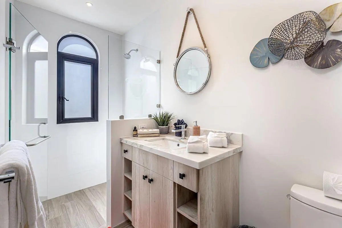 Cozy 2 Bedroom With Private Terrace & Bbq In Quivira Cabo San Lucas 0*,